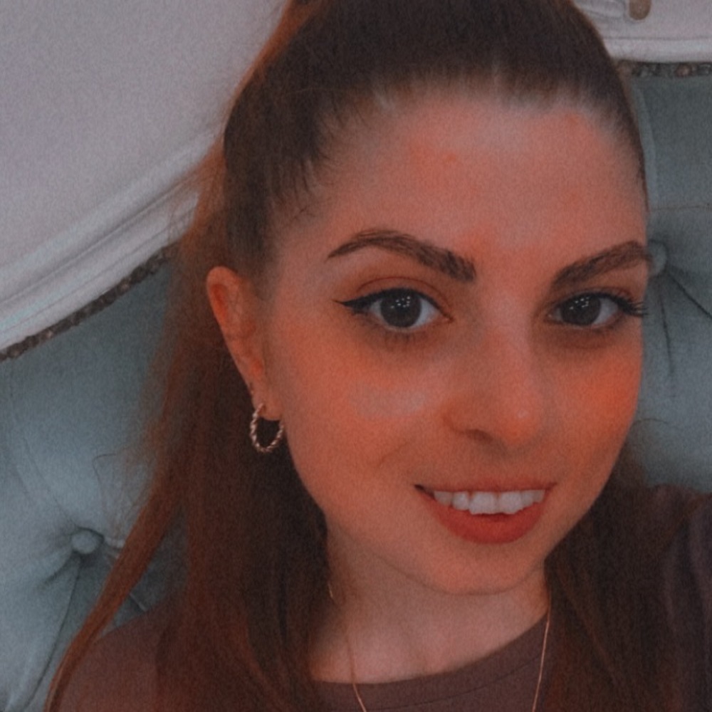 Meet your Posher, Marina